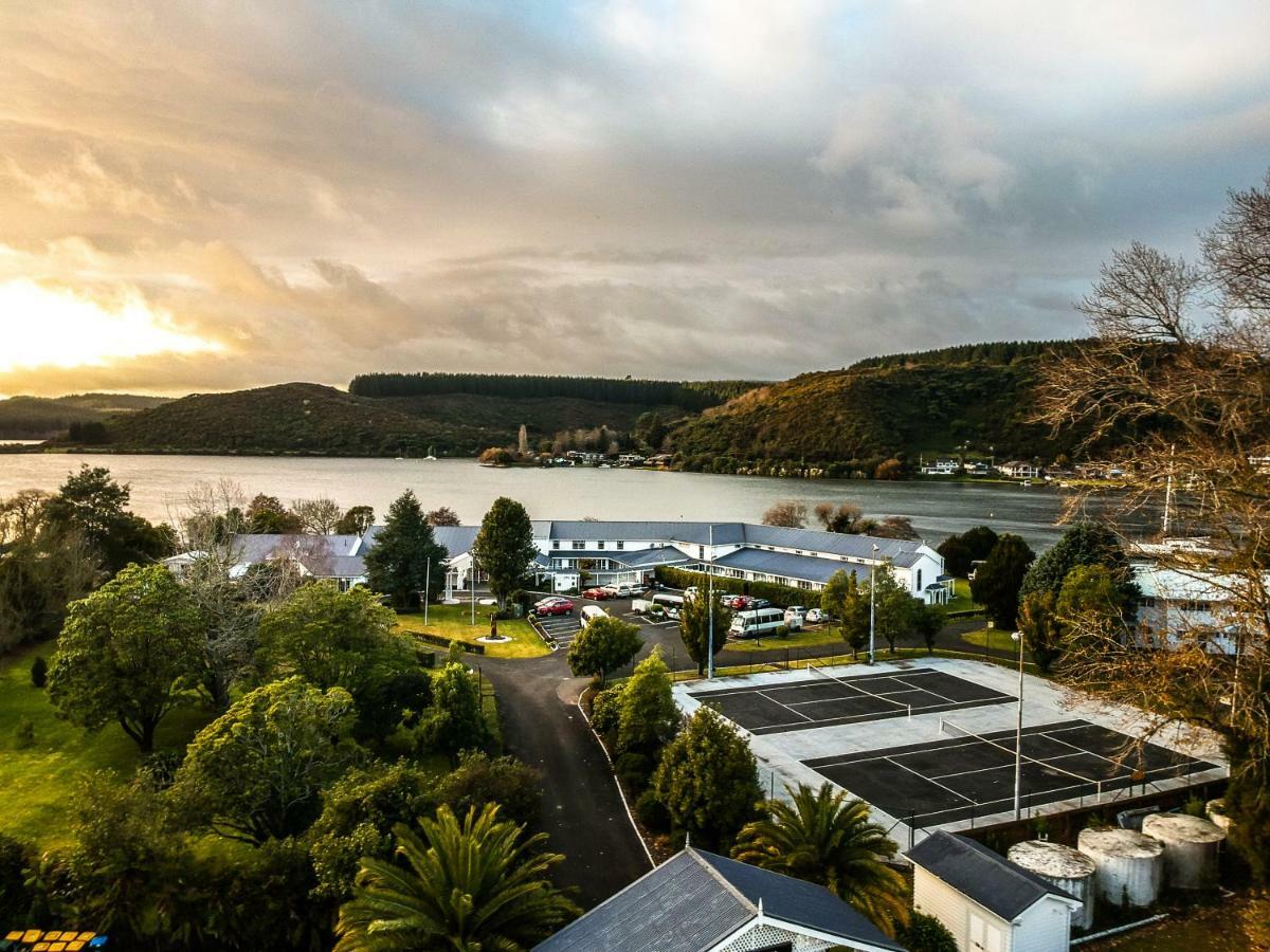 Vr Rotorua Lake Resort Exterior photo
