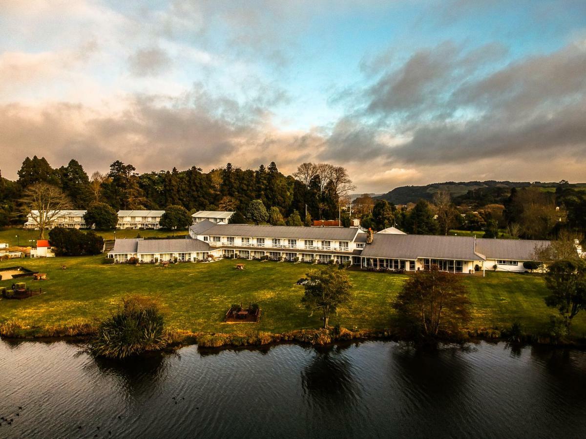 Vr Rotorua Lake Resort Exterior photo